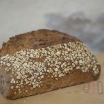 Pain semi-complet aux graines