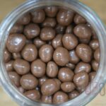 Choco nut : arachide caramélisée enrobage choco lait
